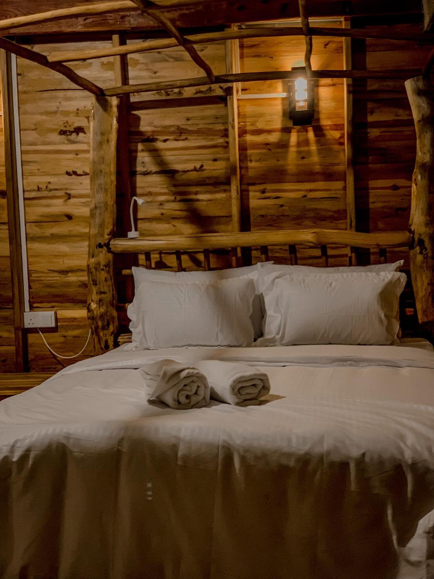 Lamiaceae Wood Cabin Ella Extérieur photo